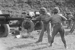 Lực lượng pháo cao xạ trong chiến dịch Điện Biên Phủ. (Nguồn: Tư liệu TTXVN)