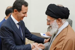Tổng thống Syria Bashar al-Assad hội kiến lãnh tụ tối cao Iran, Đại giáo chủ Ali Khamenei. (Nguồn: SANA)