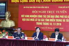Phó Thủ tướng Trịnh Đình Dũng chủ trì hội nghị. (Ảnh: Vũ Sinh/TTXVN)