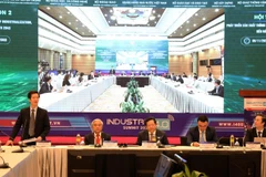 Hội thảo Phát triển sản xuất thông minh trong tiến trình công nghiệp hóa, hiện đại hóa đến năm 2030, tầm nhìn đến năm 2045. (Ảnh: Vietnam+)