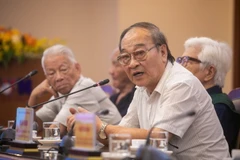 [Photo] NSNA Trần Tuấn - Người chụp ảnh chân dung một huyền thoại