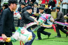 [Photo] “Ngày hội non sông thống nhất” của đồng bào các dân tộc 