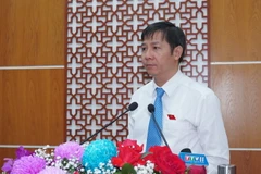 Bí thư Tỉnh ủy, Chủ tịch Hội đồng Nhân dân tỉnh Tây Ninh Nguyễn Thành Tâm phát biểu tại kỳ họp. (Ảnh: Thanh Tân/TTXVN)
