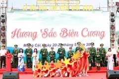 Tiết mục văn nghệ tại Lễ hội. (Ảnh: TTXVN phát)