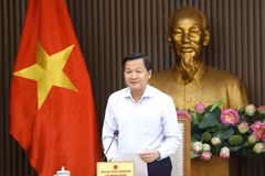 Phó Thủ tướng Lê Minh Khái phát biểu. (Ảnh: An Đăng/TTXVN)