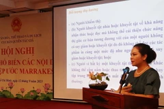 Bà Phạm Thị Kim Oanh, Phó Cục trưởng Cục Bản quyền tác giả phát biểu tại Hội nghị. (Ảnh: Thu Hương/TTXVN)