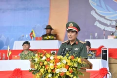 Thượng tướng Phùng Sĩ Tấn, Phó Tổng Tham mưu trưởng Quân đội Nhân dân Việt Nam phát biểu. (Ảnh: Minh Đức/TTXVN)