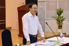 Thứ trưởng Bộ Tài nguyên và Môi trường Lê Minh Ngân phát biểu tại hội thảo. (Ảnh: Hồng Giang/TTXVN)