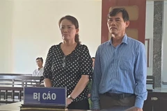 Các bị cáo tại phiên tòa ngày 23/5. (Ảnh: Tường Quân/TTXVN)