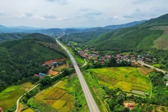 [Photo] Cao tốc Hà Nội-Lào Cai "đánh thức" kinh tế vùng Tây Bắc 