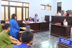 Quang cảnh phiên tòa. (Ảnh: TTXVN phát)