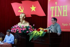 Thủ tướng Phạm Minh Chính phát biểu chỉ đạo tại buổi làm việc với lãnh đạo chủ chốt tỉnh Nam Định. (Ảnh: Dương Giang/TTXVN)