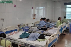 Số bệnh nhi nhập viện với các bệnh lý đường hô hấp tại bệnh viện gia tăng đáng kể. (Nguồn: báo Sức khỏe và Đời sống)