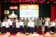 Đại tướng Tô Lâm, Bộ trưởng Bộ Công an với lãnh đạo các cơ quan báo chí, xuất bản Trung ương và trong Công an Nhân dân. (Ảnh: Phạm Kiên/TTXVN)