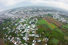 Cần Thơ là trung tâm Kinh tế của vùng Đồng bằng sông Cửu Long với hệ thống sông ngòi chằng chịt. (Ảnh: Duy Khương/TTXVN)