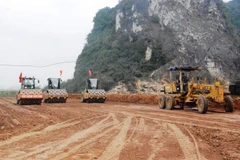 Dự án cao tốc Quảng Ngãi-Hoài Nhơn là một trong 12 dự án cao tốc Bắc-Nam giai đoạn 2021-2025. (Ảnh: Việt Hùng/Vietnam+)