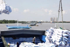 Loại bỏ giấy phép không cần thiết cho doanh nghiệp nông nghiệp 