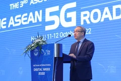 Thứ trưởng Bộ Thông tin và Truyền thông Phan Tâm phát biểu tại Hội nghị ASEAN về 5G. (Ảnh: Minh Sơn/Vietnam+)