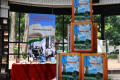 Sáng 6/10, Thư viện Hà Nội đã khai mạc trưng bày chuyên đề 'Kỷ niệm 68 năm Ngày Giải phóng Thủ đô (10/10/1954 - 10/10/2022).' (Ảnh: Minh Sơn/Vietnam+)