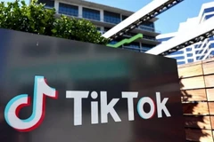 Theo một dự luật chi tiêu Quốc hội Mỹ vừa công bố, TikTok sẽ bị cấm trên hầu hết các thiết bị của chính phủ nước này. (Nguồn: AFP)