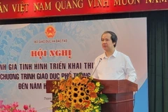 Bộ trưởng Bộ Giáo dục và Đào tạo Nguyễn Kim Sơn phát biểu tại Hội nghị. (Ảnh: Thu Hoài/TTXVN)