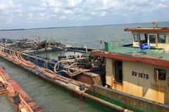 Các phương tiện neo đậu tại khu vực Hải đội Biên phòng 2 thuộc Bộ đội Biên phòng Bà Rịa-Vũng Tàu để điều tra xác minh, xử lý theo quy định của pháp luật. (Nguồn: bienphong.com.vn)