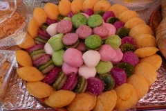 Hình ảnh các món ăn hấp dẫn tại lễ hội văn hóa ẩm thực “1.000 món ngon xưa và nay.” (Ảnh: Ánh Tuyết/TTXVN)