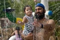 New Delhi chịu đợt nắng nóng dài nhất trong vòng 45 năm