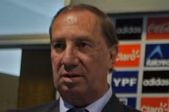 Carlos Salvador Bilardo. (Nguồn: AFP)