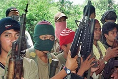 Phiến quân Abu Sayyaf sát hại 21 dân thường Philippines