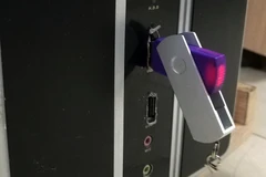 Loại virus có khả năng xóa bỏ dữ liệu trong USB của nạn nhân đang lây lan tại Việt Nam. (Ảnh: Vietnam+)