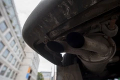 Ống xả của xe ôtô Volkswagen tại Stuttgart, miền nam Đức ngày 28/9. (Nguồn: AFP/TTXVN)