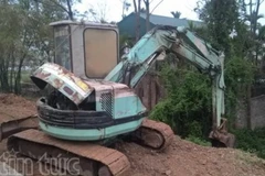 Luật Đê điều tại Ứng Hòa đã bị vi phạm nghiêm trọng. (Nguồn: baotintuc.vn)