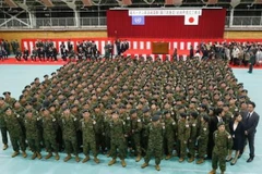 Binh sỹ Nhật Bản tại buổi lễ ở Tokyo trước khi lên đường tới Nam Sudan. (Nguồn: Kyodo/TTXVN)