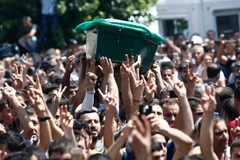  Lễ tang nạn nhân thiệt mạng trong vụ đánh bom ở Gaziantep. (Nguồn: EPA/TTXVN)