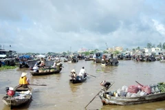 Chợ nổi Cái Răng. (Ảnh: Nhật Anh/TTXVN)