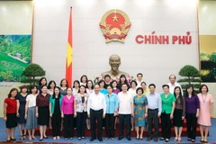 Thủ tướng Nguyễn Xuân Phúc với các đại biểu. (Ảnh: Thống Nhất/TTXVN)