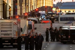 Cảnh sát Bỉ phong tỏa ga tàu điện ngầm Maelbeek ở Brussels sau vụ tấn công khủng bố ngày 22/3. (Nguồn: AFP/TTXVN)
