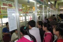 [Video] Giá vé xe Tết từ TP. Hồ Chí Minh đi các tỉnh tăng 20-60%