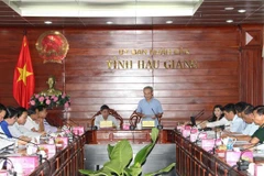 Ông Thái Mạnh Hùng, Vụ trưởng Vụ Pháp chế-Thanh tra công bố quyết định thanh tra. (Ảnh: Hồng Thái/TTXVN)