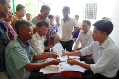 Ngày lễ, ngày nghỉ vẫn phải khám chữa bệnh, thanh toán bảo hiểm y tế