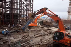 Hội Chữ thập Đỏ cứu trợ khẩn cấp nạn nhân vụ sập giàn giáo