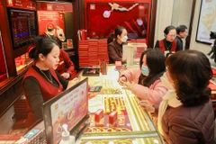 Giá vàng SJC lao dốc 1,5 triệu đồng phiên chiều nay. (Ảnh: Vietnam+)