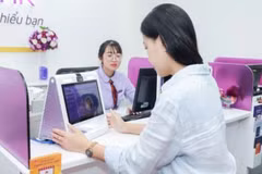 Việc giao dịch chuyển tiền có giá trị từ 10 triệu đồng trở lên đều phải xác thực bằng sinh trắc học góp phần phòng, chống tội phạm sử dụng công nghệ cao trên không gian mạng. (Ảnh: Vietnam+)