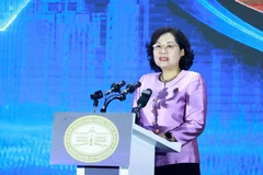 Thống đốc Nguyễn Thị Hồng phát biểu tại sự kiện Chuyển đổi số ngành Ngân hàng năm 2024. (Ảnh: Vietnam+)