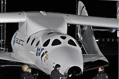 SpaceShipTwo có chiều dài 18m, thân màu trắng. (Ảnh: Getty Images)