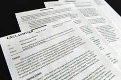 Ủy ban Tình báo Hạ viện Mỹ công bố một báo cáo mật (trong ảnh) cáo buộc FBI và Bộ Tư pháp đã lạm dụng quyền lực trong quá trình điều tra chiến dịch tranh cử của Tổng thống Trump. (Nguồn: AP/TTXVN)