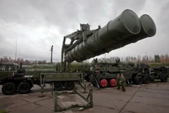 Hệ thống vũ khí phòng không S-400. (Nguồn: alalam.ir)