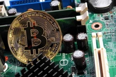 Biểu tượng đồng Bitcoin. (Nguồn: FORTUNE/TTXVN)