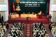  Toàn cảnh buổi lễ khai mạc Kỳ họp thứ 15 Hội đồng nhân dân tỉnh Nghệ An khóa XVI. (Ảnh: Tá Chuyên/TTXVN)